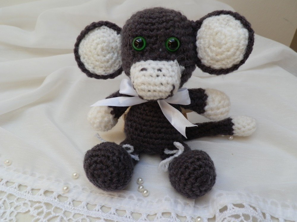 peluche petit singe