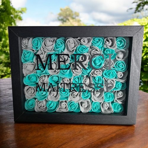 Joli cadre fleurs personnalisé "merci maîtresse "