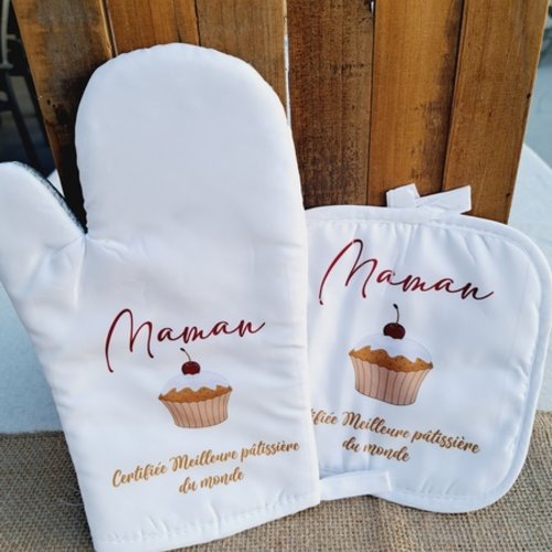 Duo gant & manique personnalisés "maman certifiée meilleure pâtissière du monde"