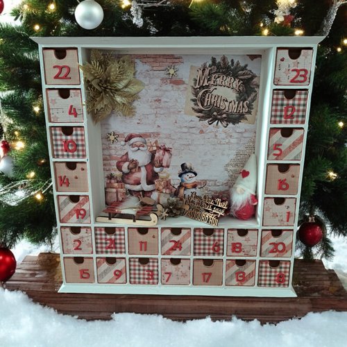 Calendrier de l'avent en bois personnalisé - thème noël et père noël