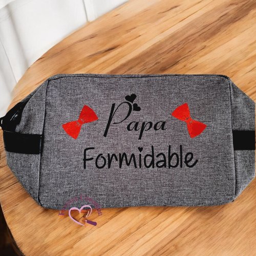 Trousse de toilette homme  "papa formidable " - un cadeau unique et personnalisé !