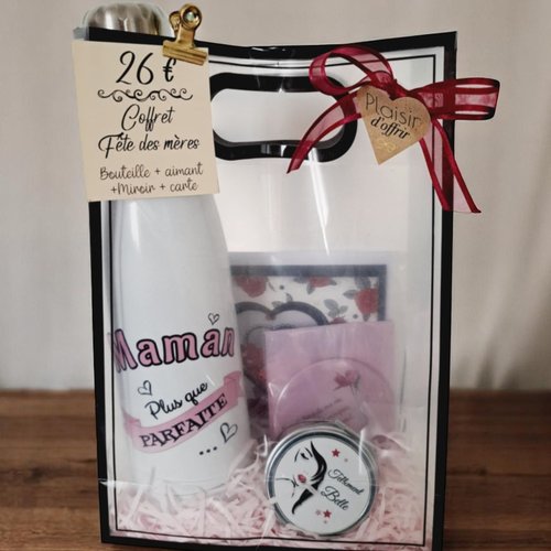 Coffret maman : bouteille, miroir de poche, carte et aimant