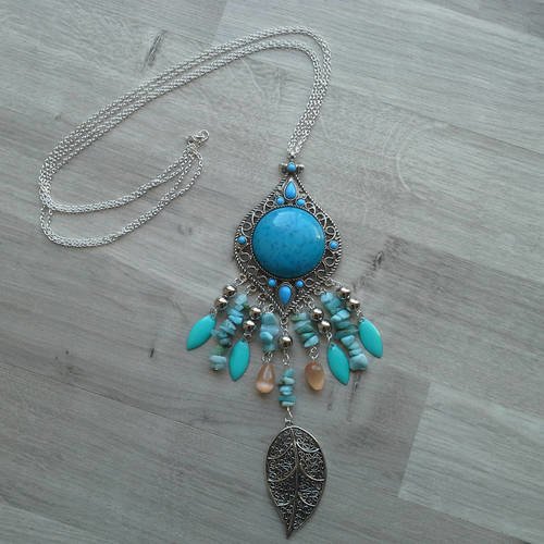 Magnifique collier pendentif turquoise perles chips feuille et double chaine