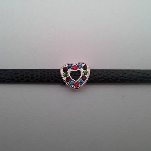 Bracelet simili cuir noir et coeur strass