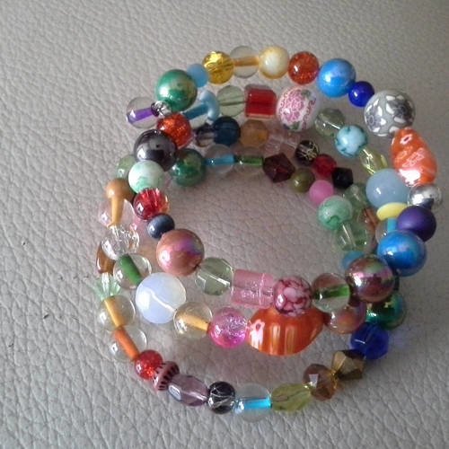 Bracelet fil mémoire de forme multicolore