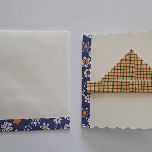 Carte de voeux carré origami et son enveloppe