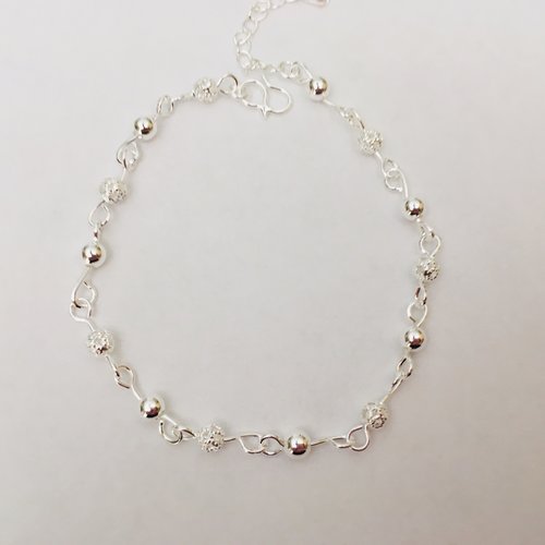 Bracelet fines perles  argent 925