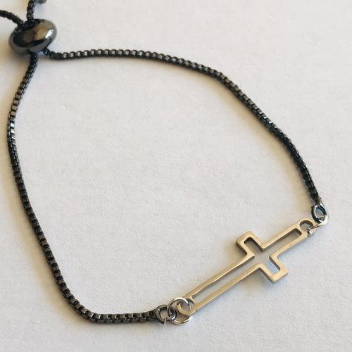 Bracelet avec serrage moderne croix