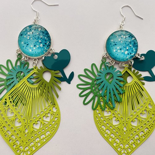 Boucles d oreille pendante  filigrane et cabochon