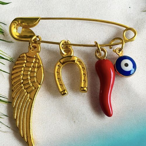 Broche ange, corne porte bonheur protection