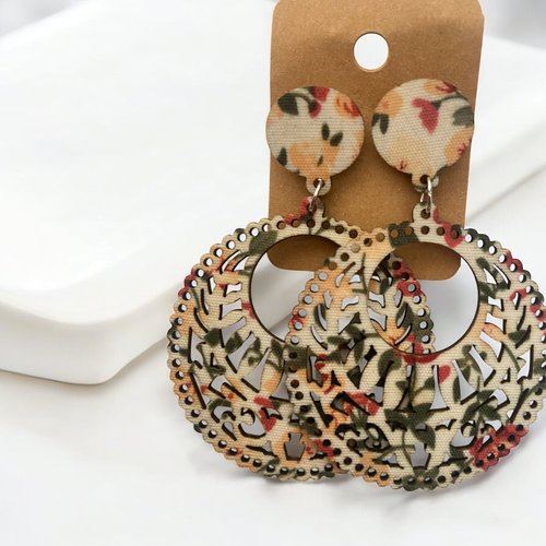 Boucles d’oreilles bois fleuris