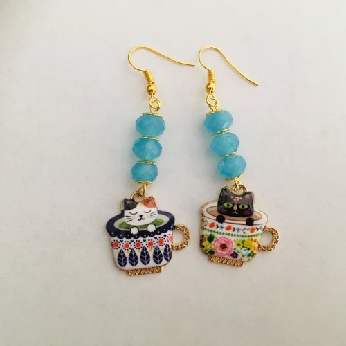 Boucles d oreille style asiatique chat 