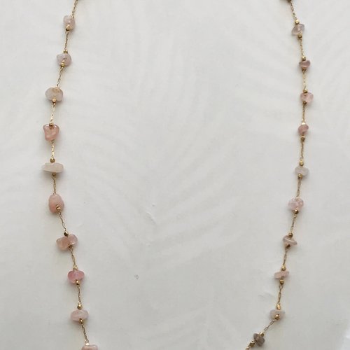 Collier perles chips quartz rose