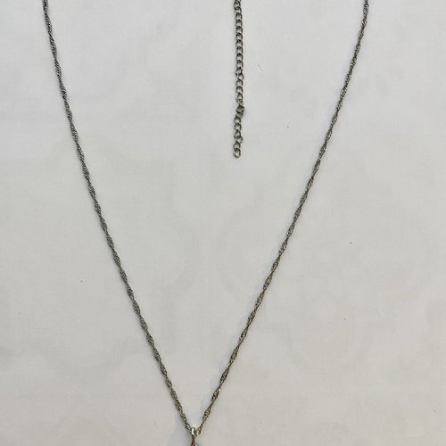 Collier simple en finesse