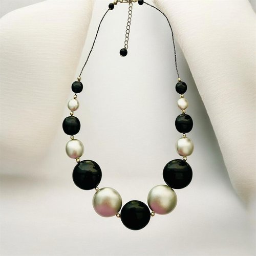 Collier élégance subtile