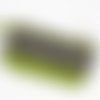 Trousse écolier frangée en suédine vert anis 