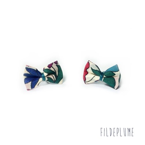 Puces d’oreilles noeud