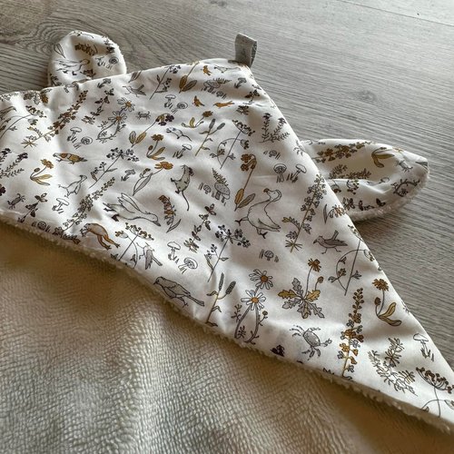 Cape de bain bébé