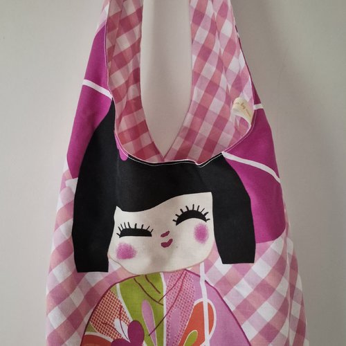Tote bag