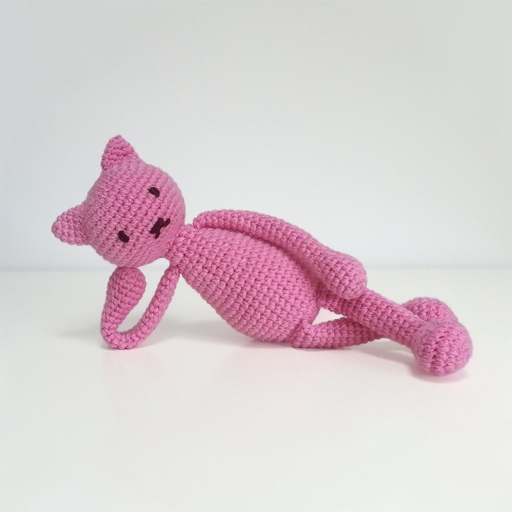 Doudou Chat Au Crochet Rose Ecologique Amigurumi Chat Cadeau Bebe Fille Et Garcon Cadeau De Naissance Amineko Un Grand Marche