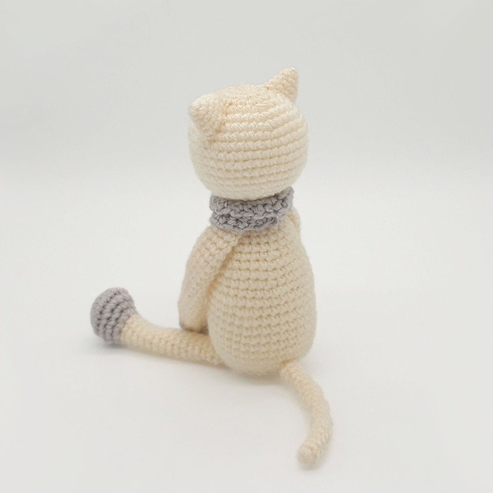 Doudou Chat Au Crochet Blanc Ecologique Cadeau De Naissance Amigurumi Chat Amineko Au Crochet Cadeau Bebe Fille Et Garco Un Grand Marche