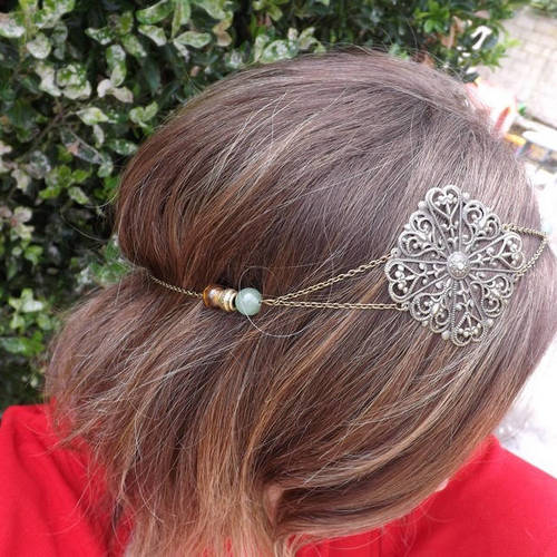 Headband bohème, bijoux de tête, accessoire cheveux, bandeau cheveux en  dentelle et chaine en bronze, idée cadeau, cadeau femme - Un grand marché