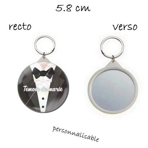 Porte clef avec miroir au dos 58mm temoin du marié , costume , prenom possible 