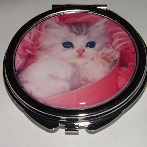 Miroir de poche refermable , cabochon resine chaton 