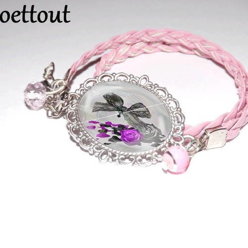 Jolie bracelet simili cuir tresse rose, et perle cristal ton rose,cabochon en verre,noeud et rose, fuchsia et noir 