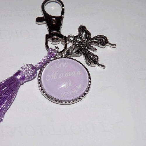 Porte clé * une maman qui assure * pompom coton violet * papillon 