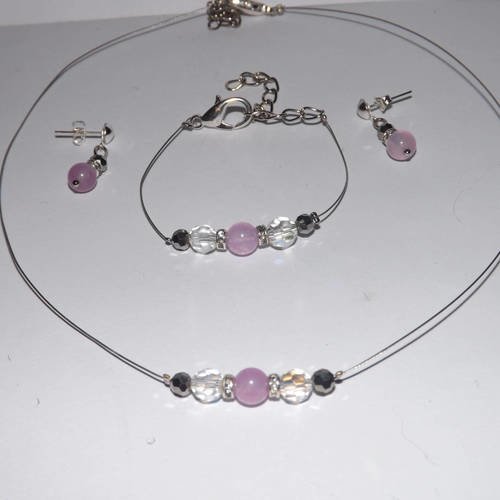 Charmante parure de soirée ou mariage "rose" ,perle cristal , jade et rondelle strass,bracelet collier et boucle 