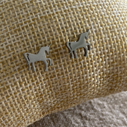Boucles puce cheval