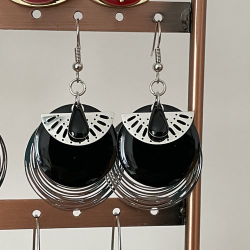 Boucles d’ oreilles éventail noir et argenté