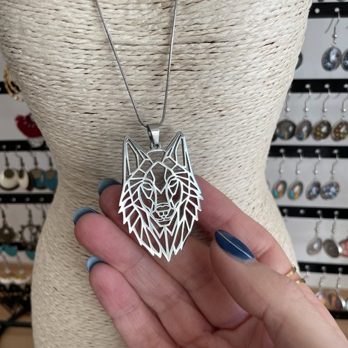 Pendentif loup