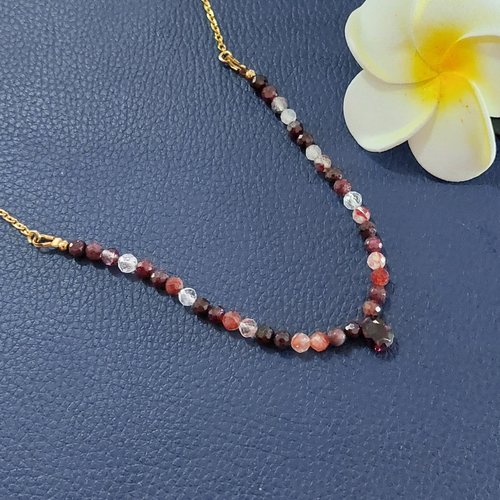 Collier en grenat et quartz rutile