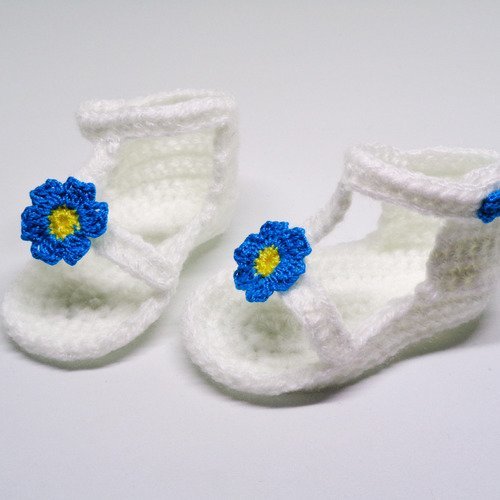 Chaussons bébé sandales blanches à fleur