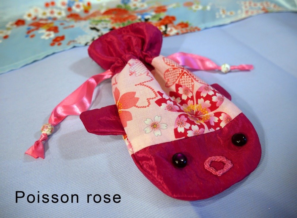 Pochon sac bourse - tissu japonais - fleur vert et rose - Un grand marché