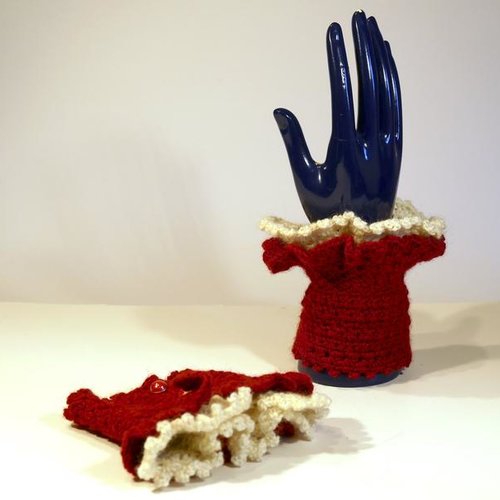 Manchettes mitaines gants fingerless cuffs en laine rouge ecru