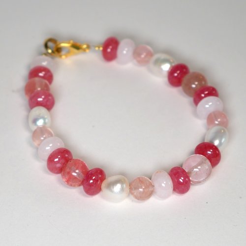 Bracelet pierre naturelle gemme semi précieuse calcédoine blanche, calcédoine rose, quartz fraise et perle d'eau douce