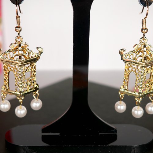 Bijoux japonais boucles d'oreilles, pagode métal doré cadeau nouvel an chinois, bijoux porte-bonheur lucky charm, noël, 2023