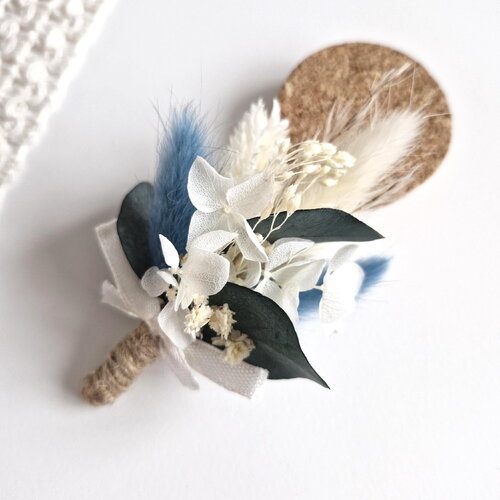 Boutonnière en fleurs séchées stabilisées marina, mariage bohème et champêtre, accessoire pour mariage, cadeau pour témoin de mariage