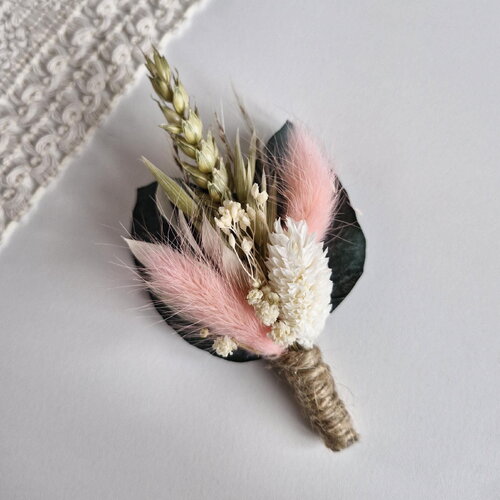 Boutonnière en fleurs séchées stabilisées eva, mariage bohème et champêtre, accessoire pour mariage, cadeau pour témoin de mariage