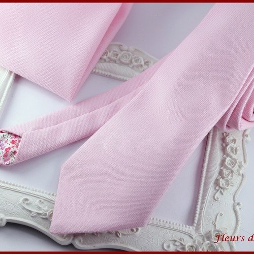 Set cravate et pochette costume  unie rose - homme
