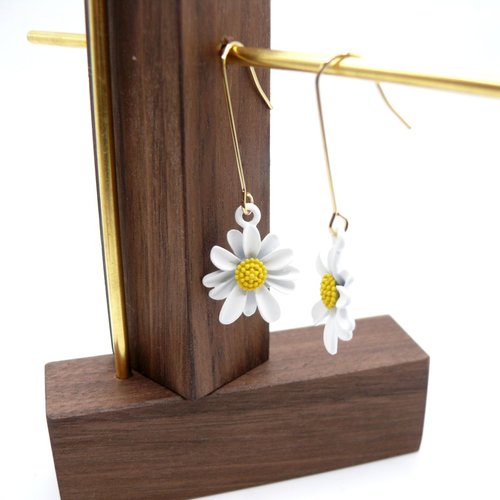 Boucles d’oreilles en acier inoxydable finition 18k et goutte en verre