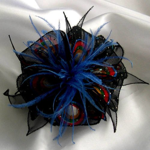 Barette fleur en tissu, organza, plumes et perles, personnalisée, accessoires coiffure, mariage, fête, cadeau, noir, bleu et rouge