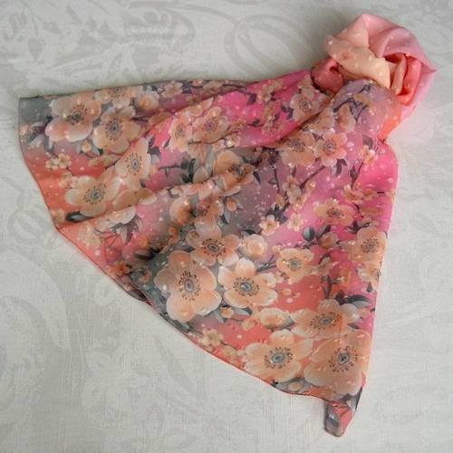 Foulard simple classique, écharpe légère, imprimé multicolore, châle, étole, motif fleurs pastel 169