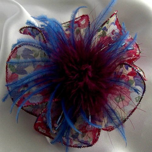 Barette fleur en tissu, plumes et perles, accessoires coiffure, mariage, fête, cadeau,  rose, bleu et bordeaux, 156