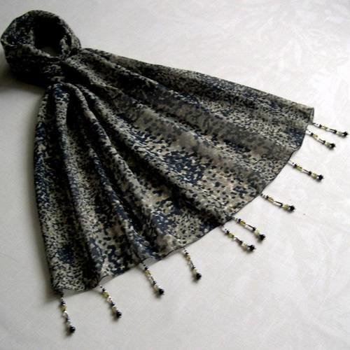 Foulard décoré de perles, écharpe légère, accessoires femme, cadeau, gris et vert kaki, motif abstrait 022