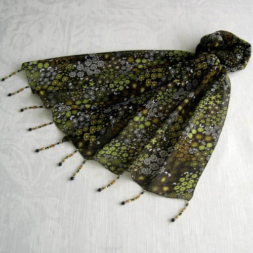 Foulard décoré de perles, écharpe légère, accessoires femme, noir, vert, gris et marron, motif fleuri 135