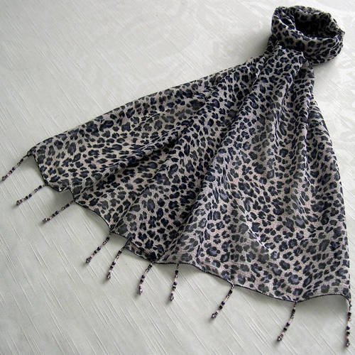 Foulard décoré de perles, écharpe légère, accessoires femme, cadeau, mauve et noir, motif léopard 125